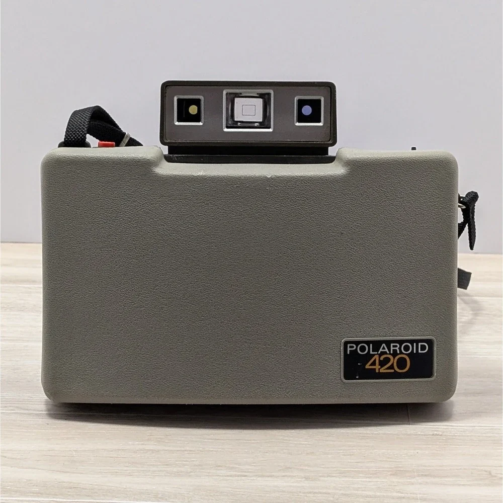 Vintage Polaroid Model 420 Land Camera Untested - For Display, Parts, Or Repair